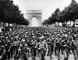 Image for event: The Liberation of Paris in 1944